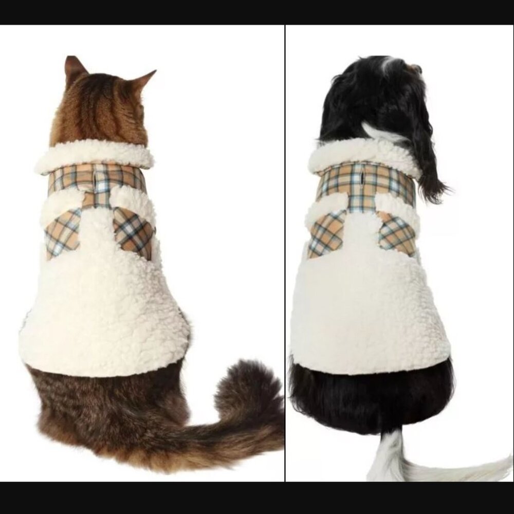 NWT! Frisco Small Dog Outdoor Sherpa Coat Jacket Pockets Leash Hole Snow Winter